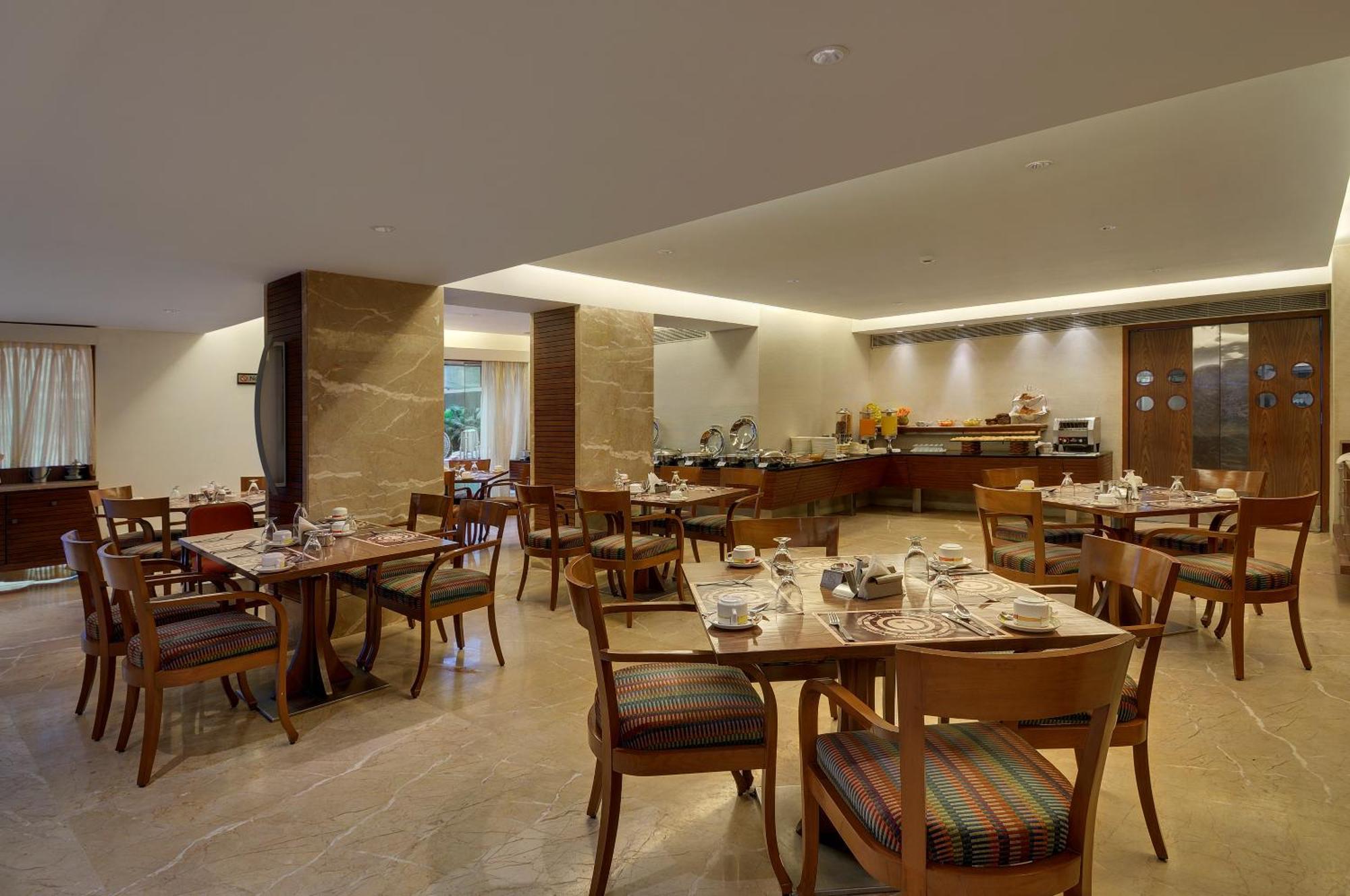 Pride Hotel, Chennai Restaurant bilde