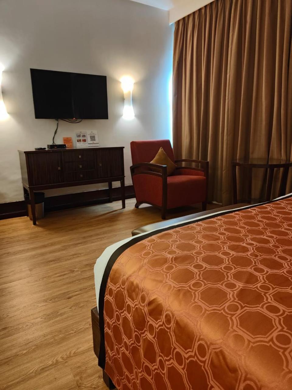Pride Hotel, Chennai Eksteriør bilde