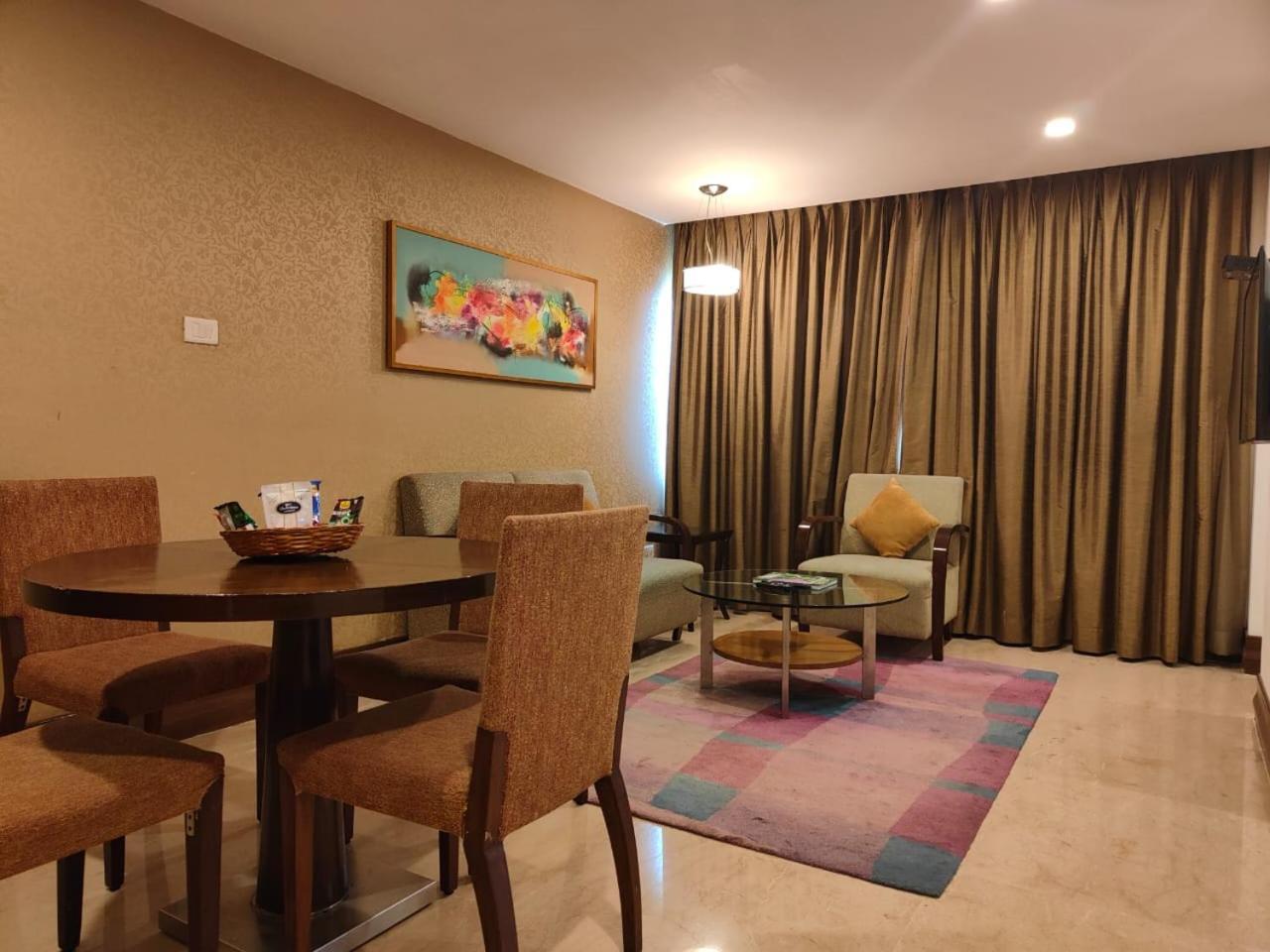 Pride Hotel, Chennai Eksteriør bilde