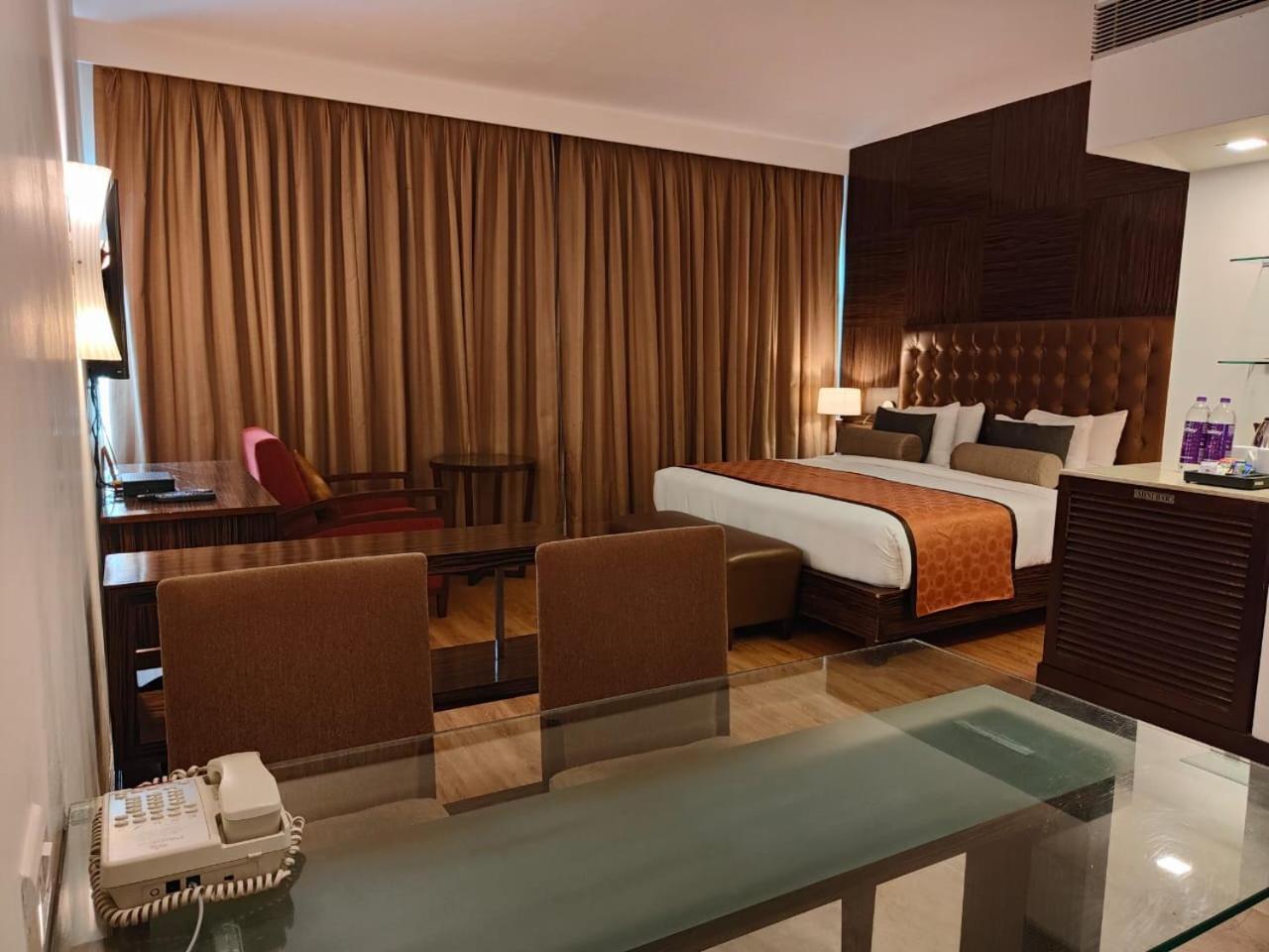 Pride Hotel, Chennai Eksteriør bilde